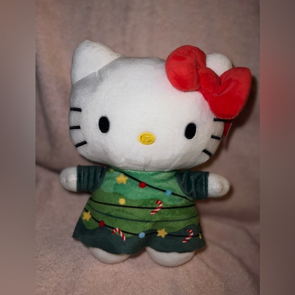NEW! Hello Kitty Christmas Plush! - Picture 5 of 5